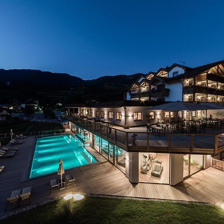 Hotel Weiher Green Lake Falzes Exterior foto