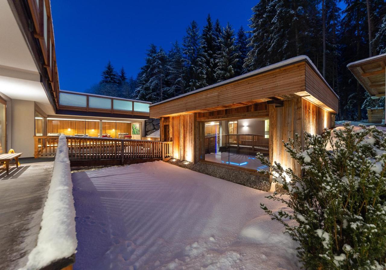 Hotel Weiher Green Lake Falzes Exterior foto