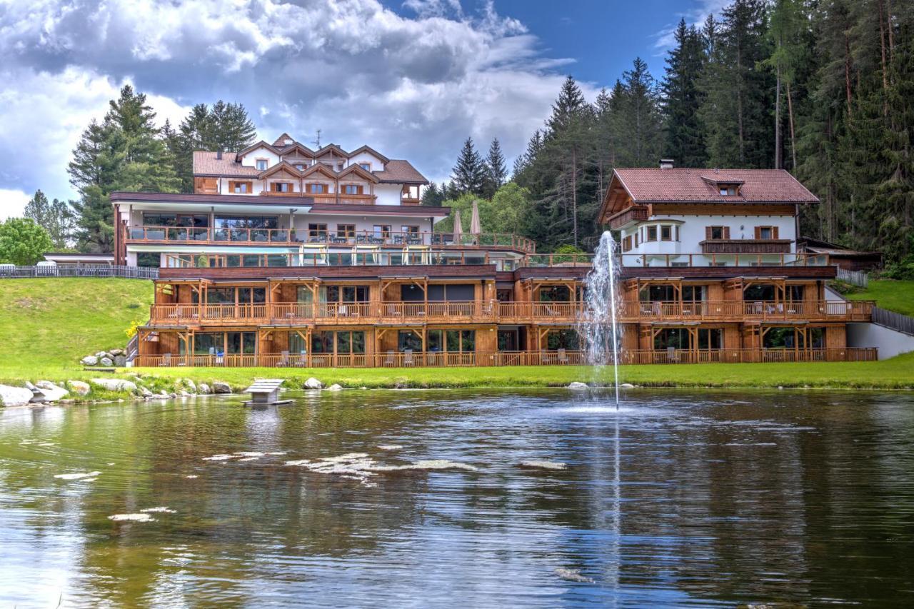 Hotel Weiher Green Lake Falzes Exterior foto