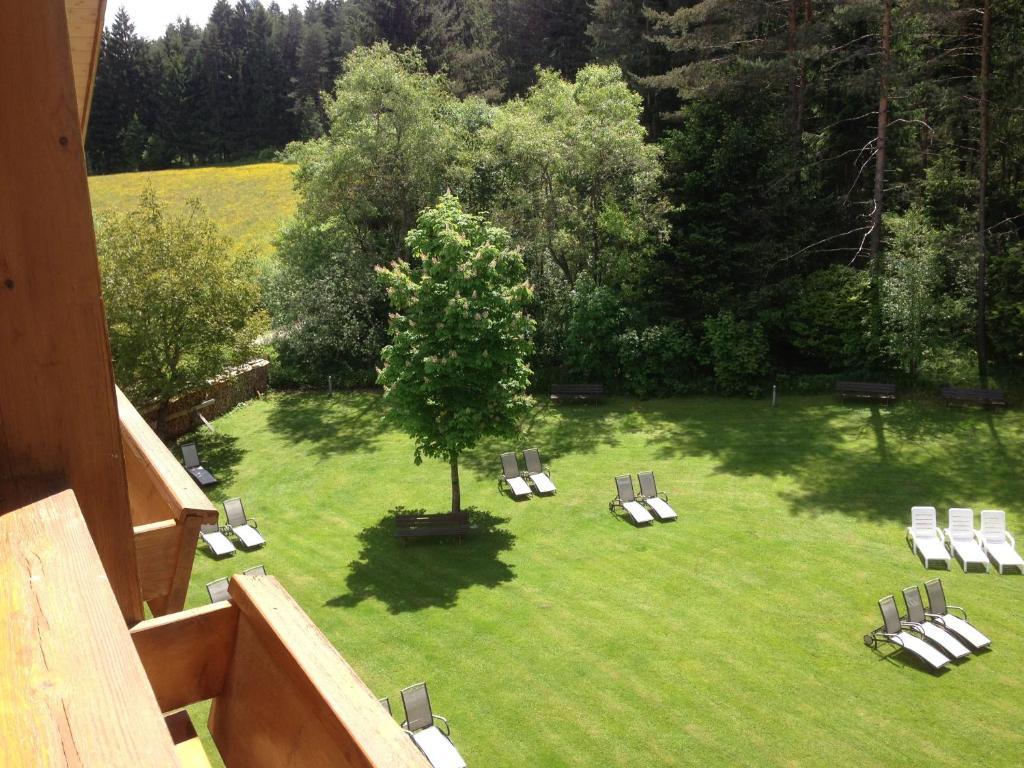 Hotel Weiher Green Lake Falzes Habitación foto